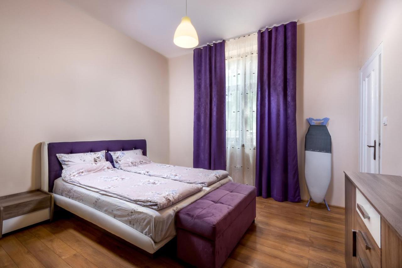 Family Apartment - Comfort In The Center Μπουργκάς Εξωτερικό φωτογραφία